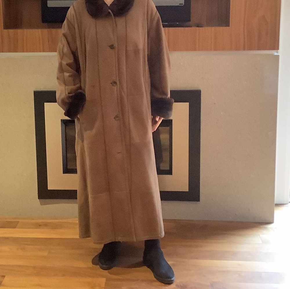 Christ XL Long Coat with Fur Trim